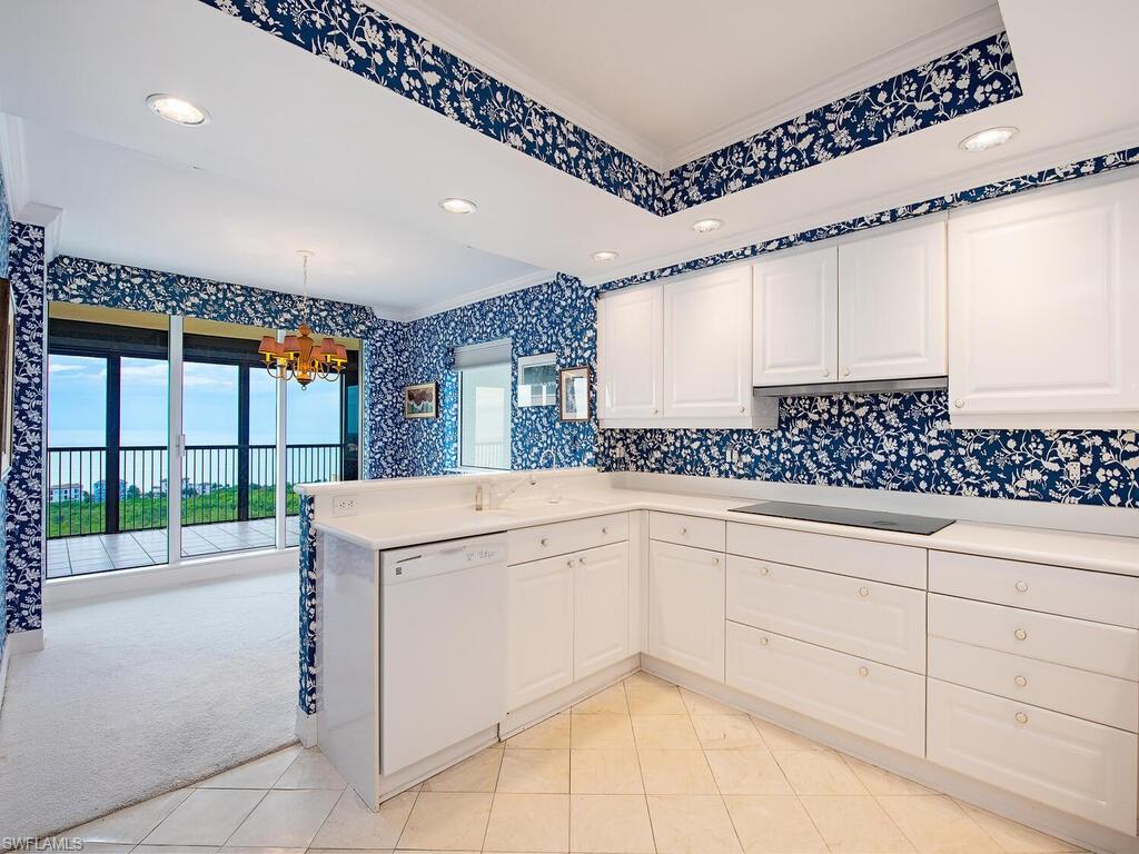 Marbella at Pelican Bay - Residential