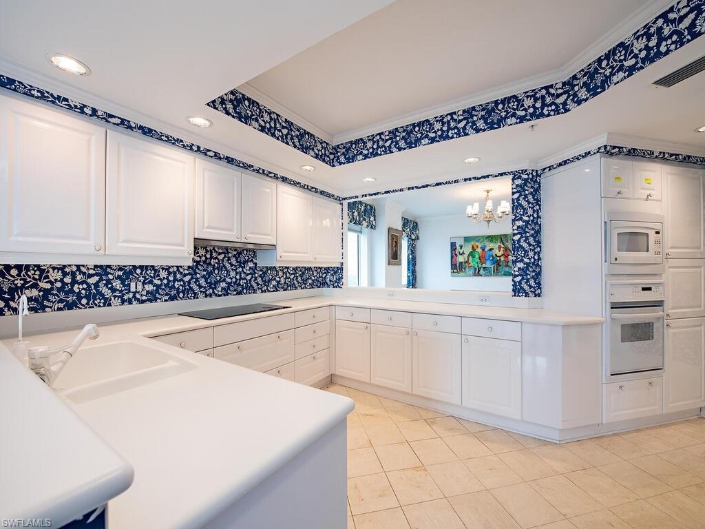 Marbella at Pelican Bay - Residential