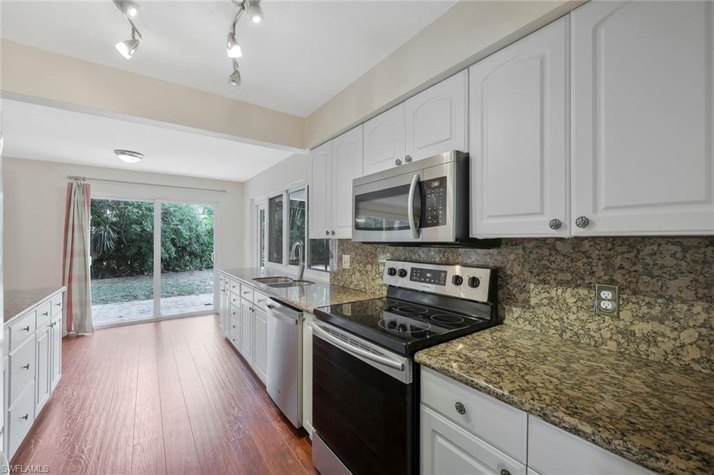 BONITA SHORES - Residential