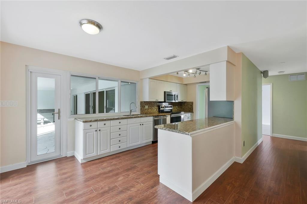 BONITA SHORES - Residential