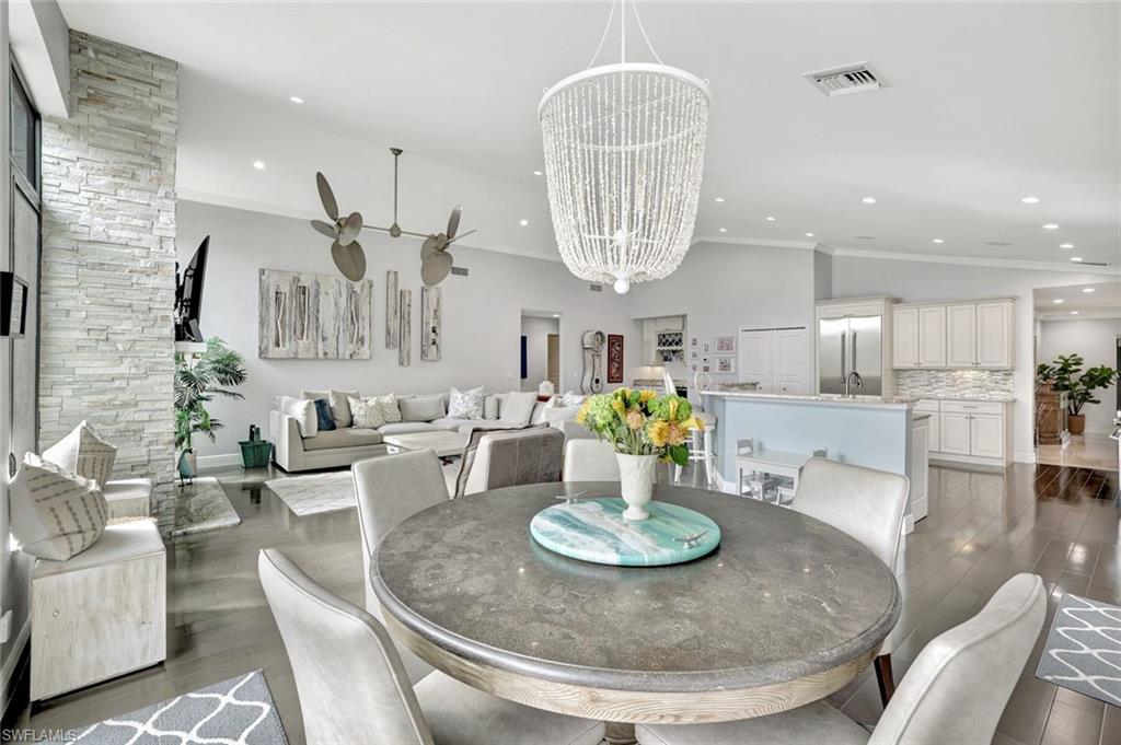 PINE RIDGE - Residential