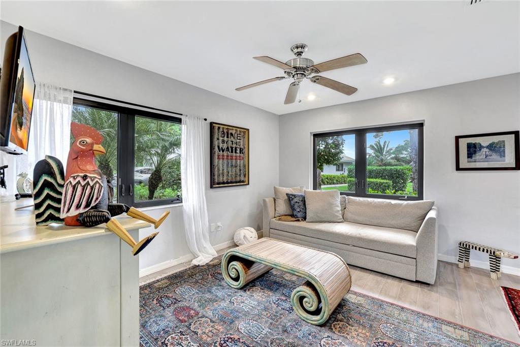 PINE RIDGE - Residential