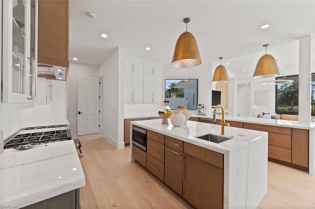 QUAIL WEST - Residential