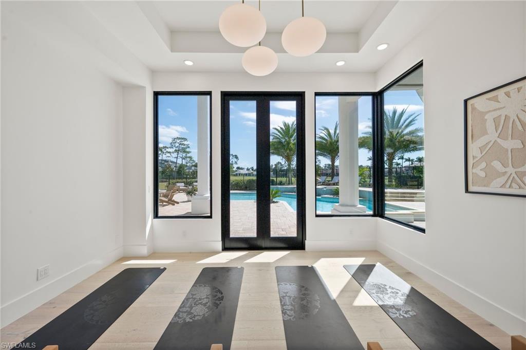 QUAIL WEST - Residential