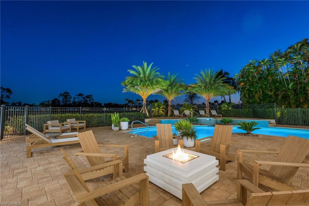 QUAIL WEST - Residential