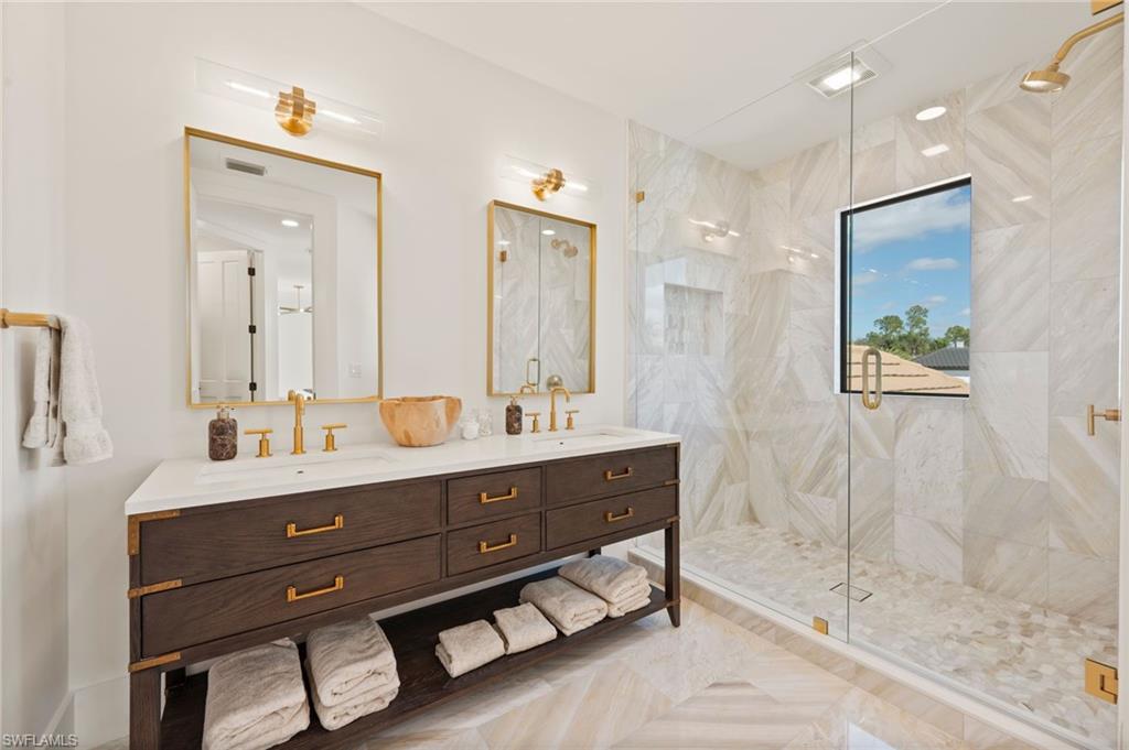 QUAIL WEST - Residential