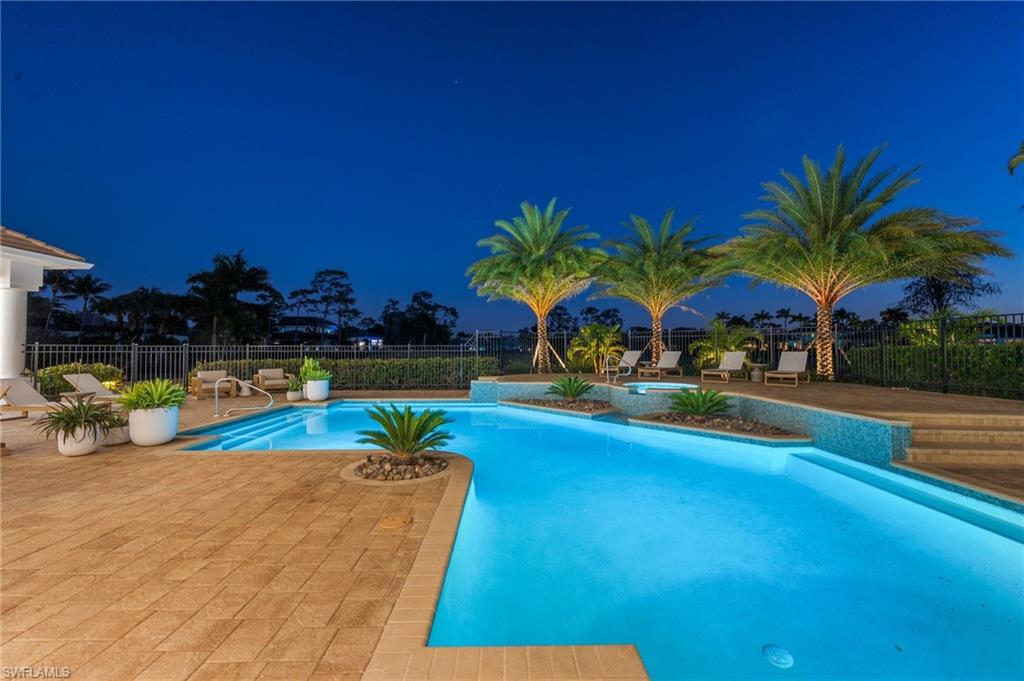 QUAIL WEST - Residential