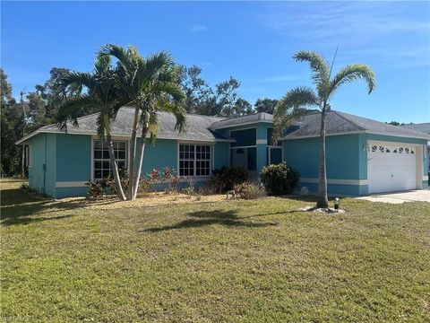 23465 Olde Meadowbrook CIR ESTERO FL 34134