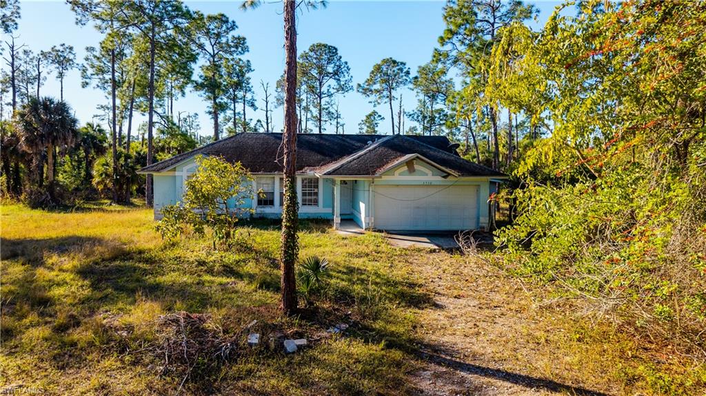 GOLDEN GATE ESTATES - Residential