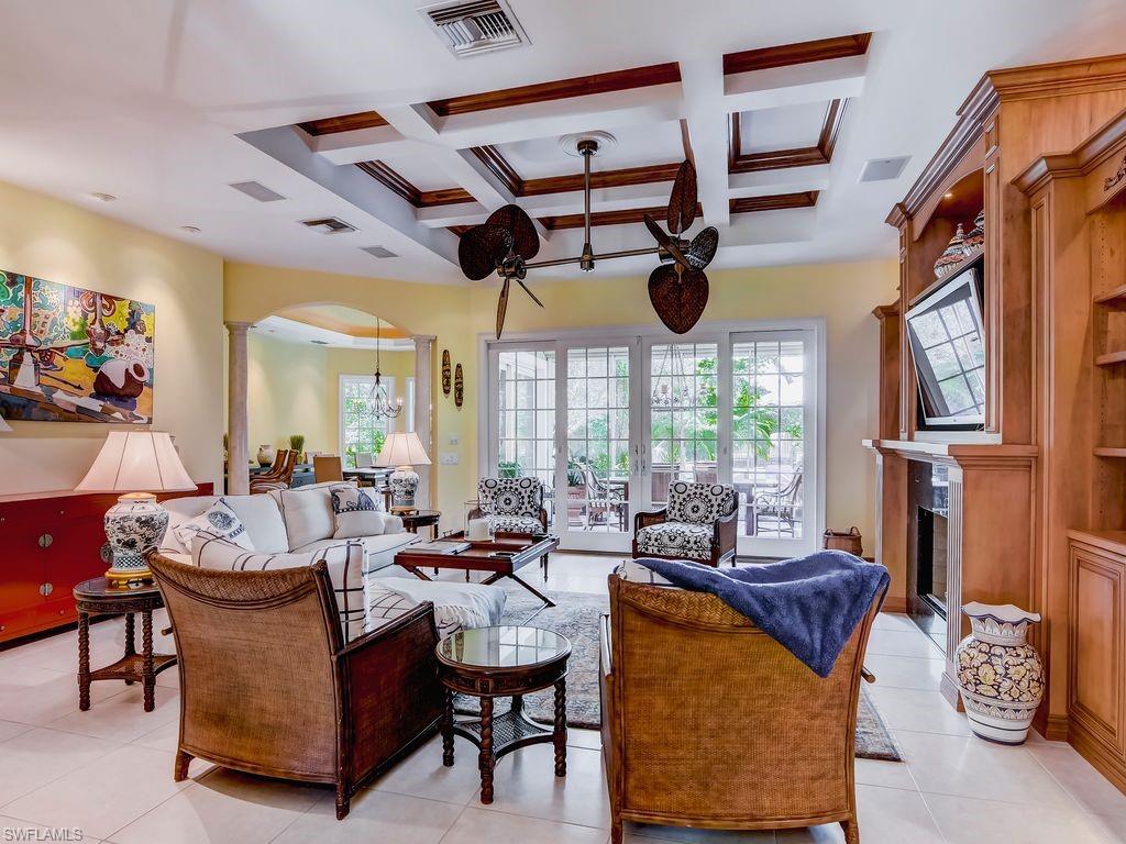 RIDGE LAKE - Residential Lease