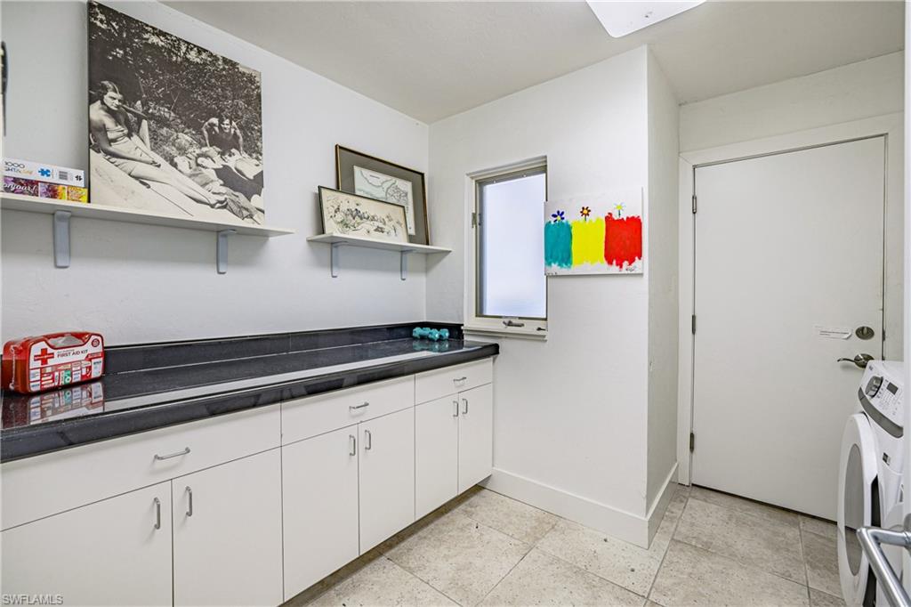 PARK SHORE - Residential