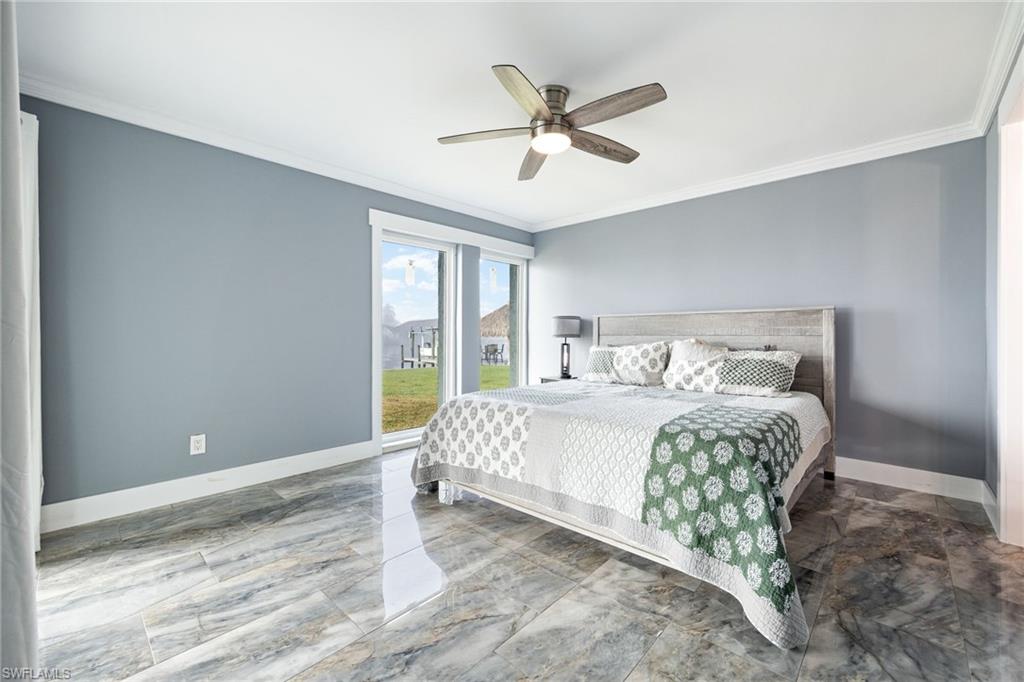 RIVER FOREST ISLAND - Residential