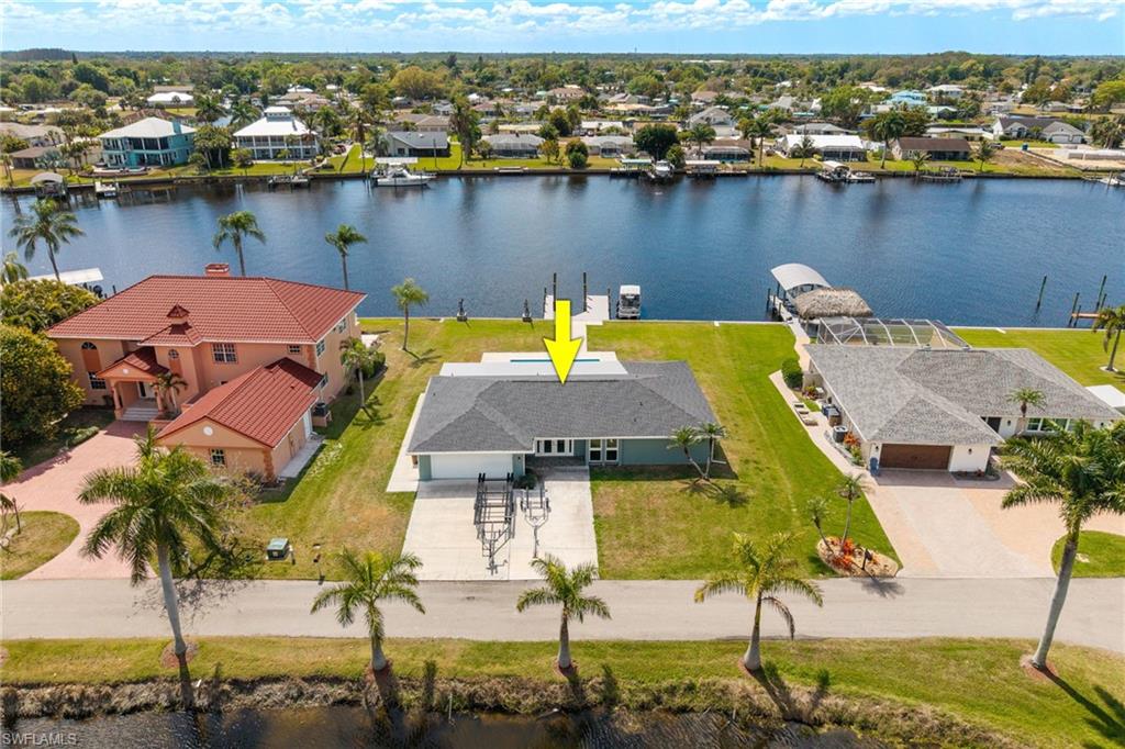 RIVER FOREST ISLAND - Residential