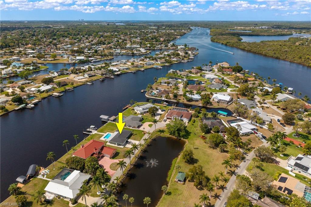 RIVER FOREST ISLAND - Residential