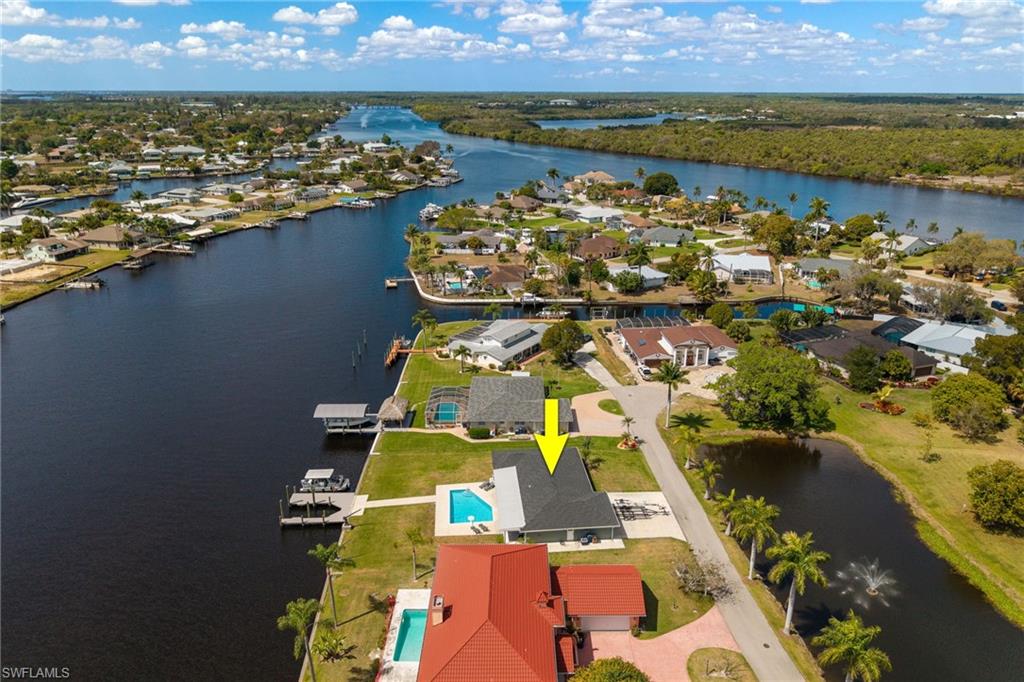 RIVER FOREST ISLAND - Residential