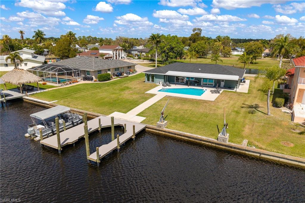 RIVER FOREST ISLAND - Residential