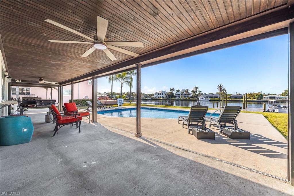 RIVER FOREST ISLAND - Residential