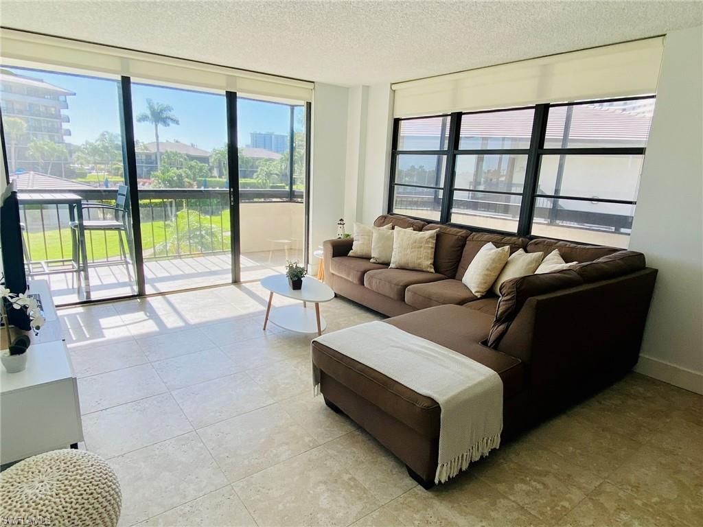 SOUTH SEAS - Residential Lease