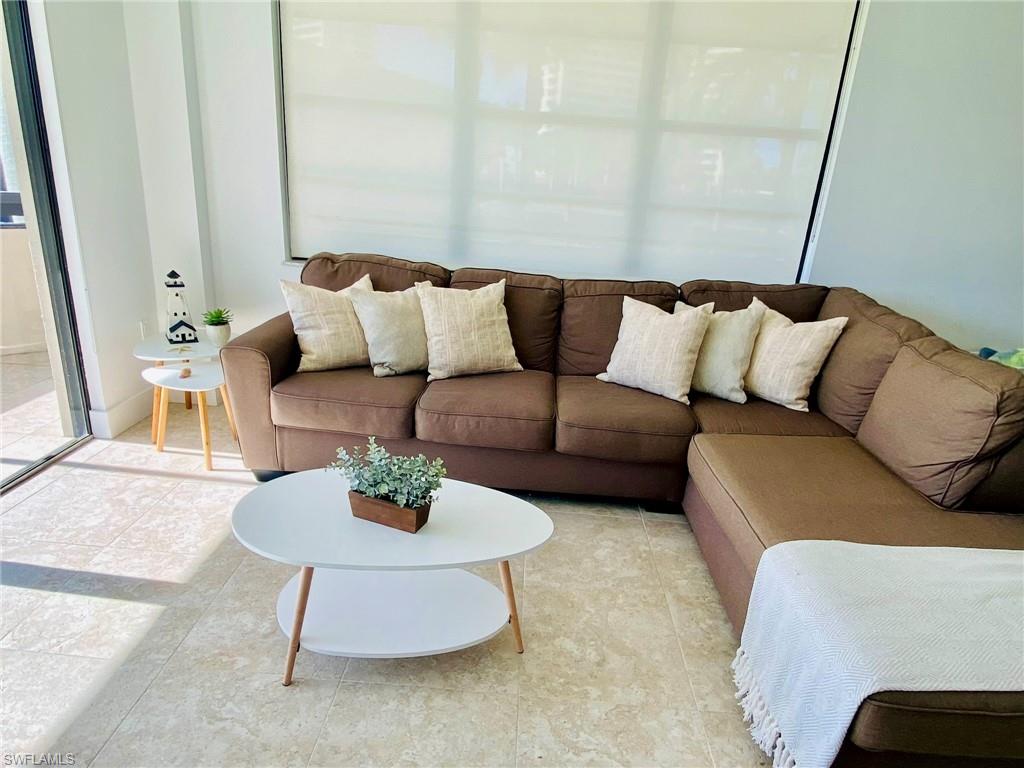 SOUTH SEAS - Residential Lease