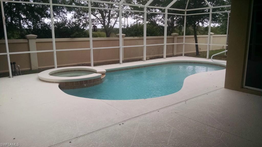 OLYMPIA POINTE - Residential