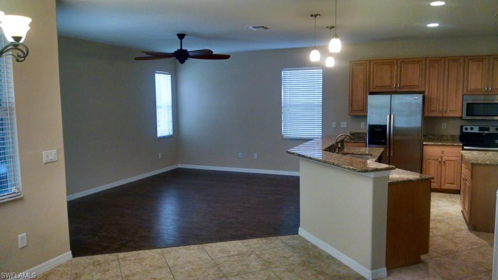 OLYMPIA POINTE - Residential