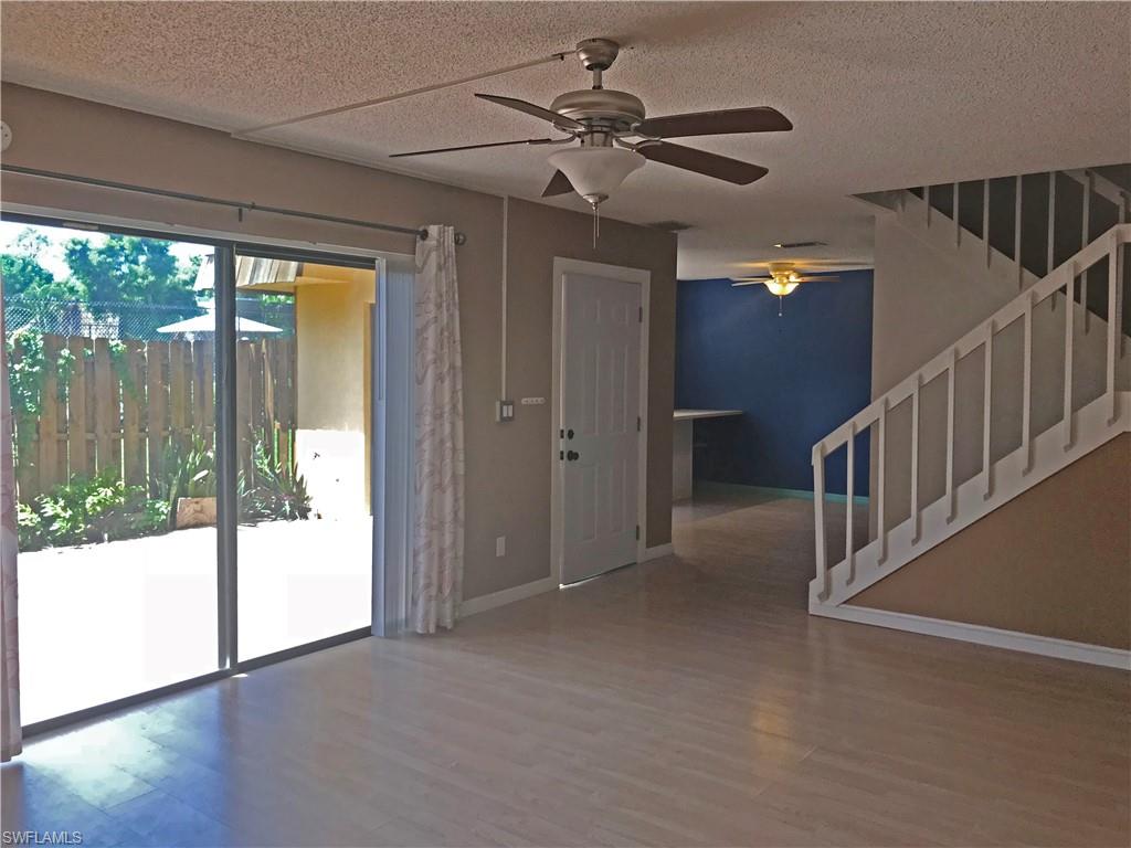 PARKWOODS TOWNHOUSE COMMUNITY - Residential