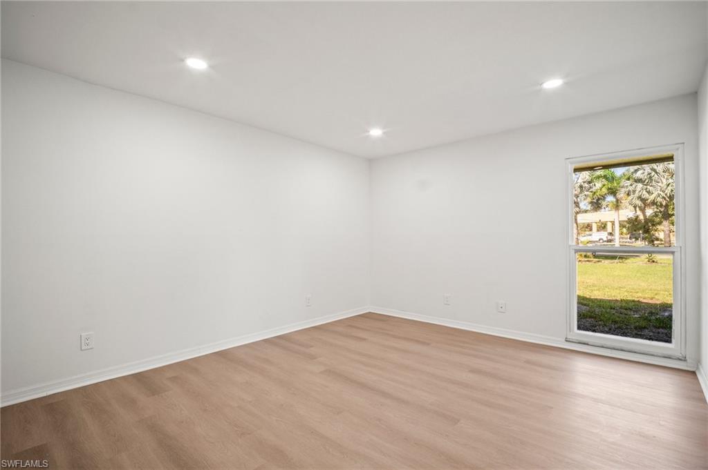 CALOOSA BAYVIEW - Residential Lease