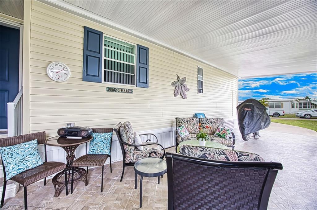 RIVIERA COLONY - Residential