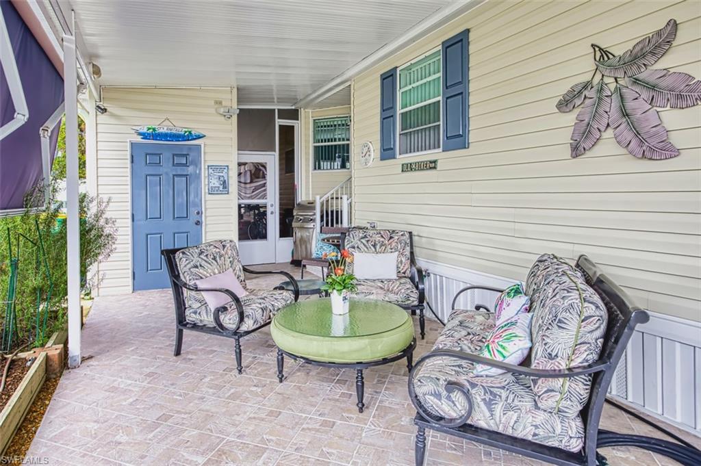 RIVIERA COLONY - Residential