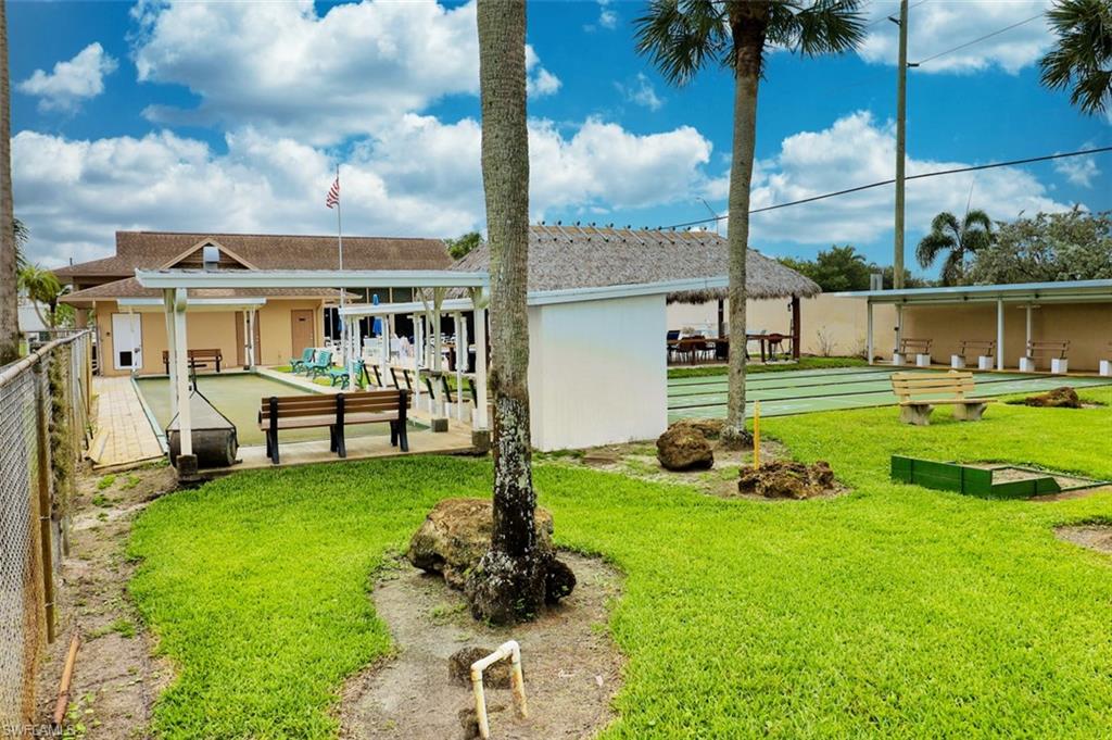 RIVIERA COLONY - Residential