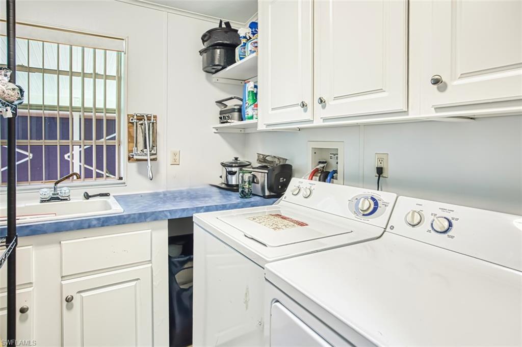 RIVIERA COLONY - Residential