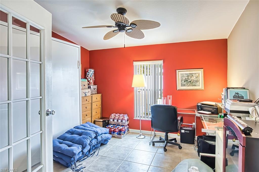 RIVIERA COLONY - Residential