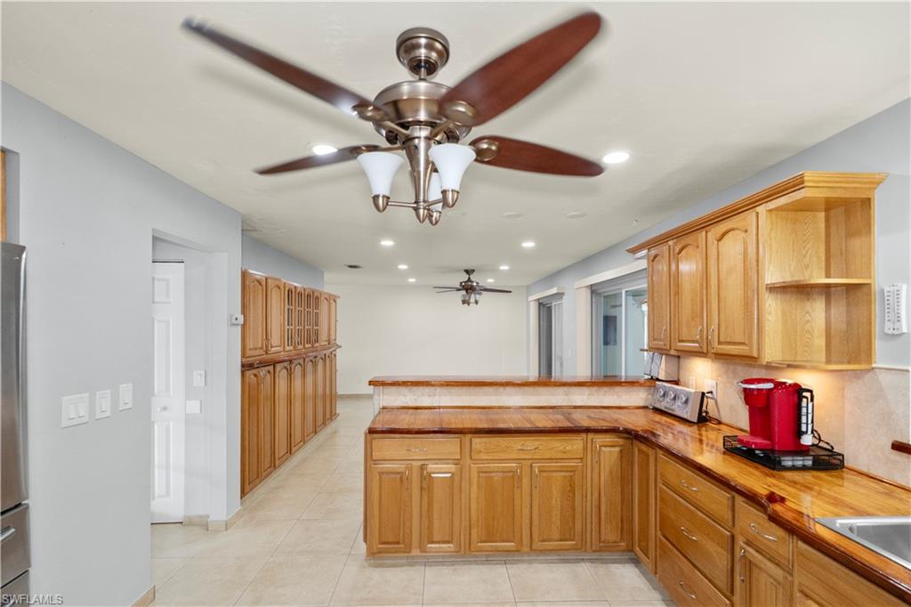 GOLDEN GATE CITY - Residential