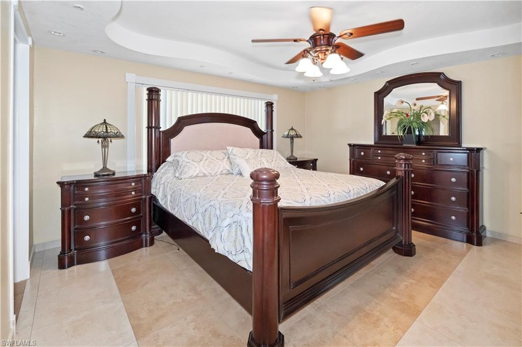 GOLDEN GATE CITY - Residential