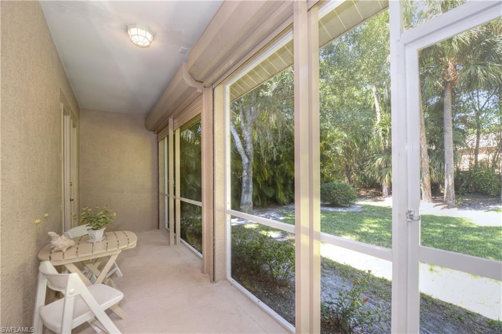 LAUREL OAKS - Residential