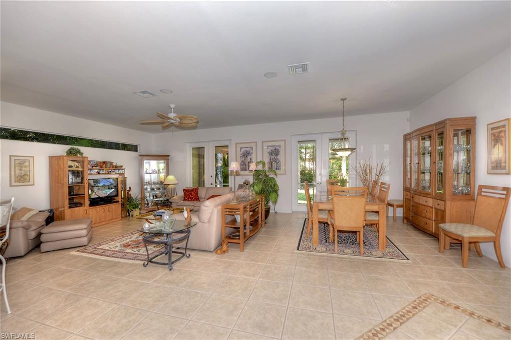 LAUREL OAKS - Residential