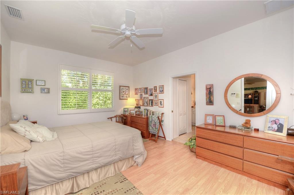 LAUREL OAKS - Residential