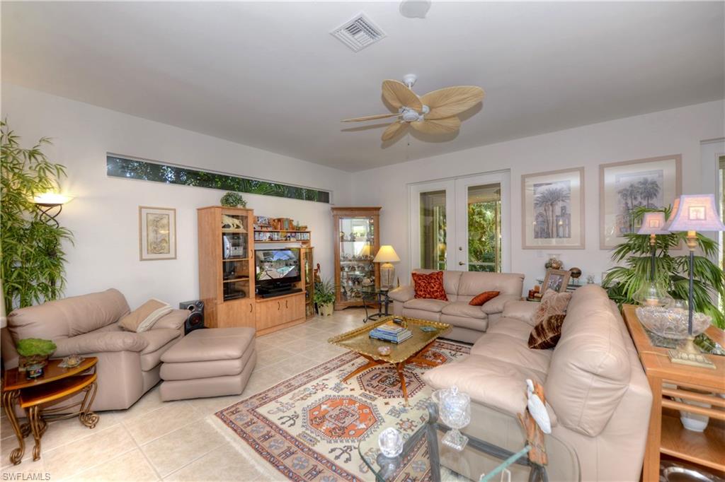 LAUREL OAKS - Residential