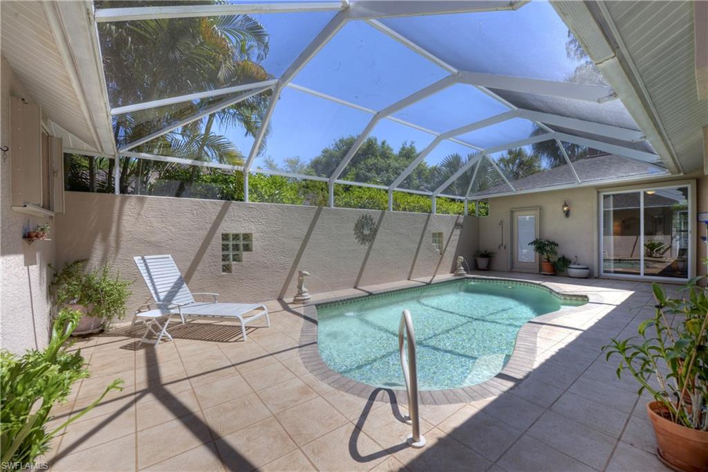 LAUREL OAKS - Residential