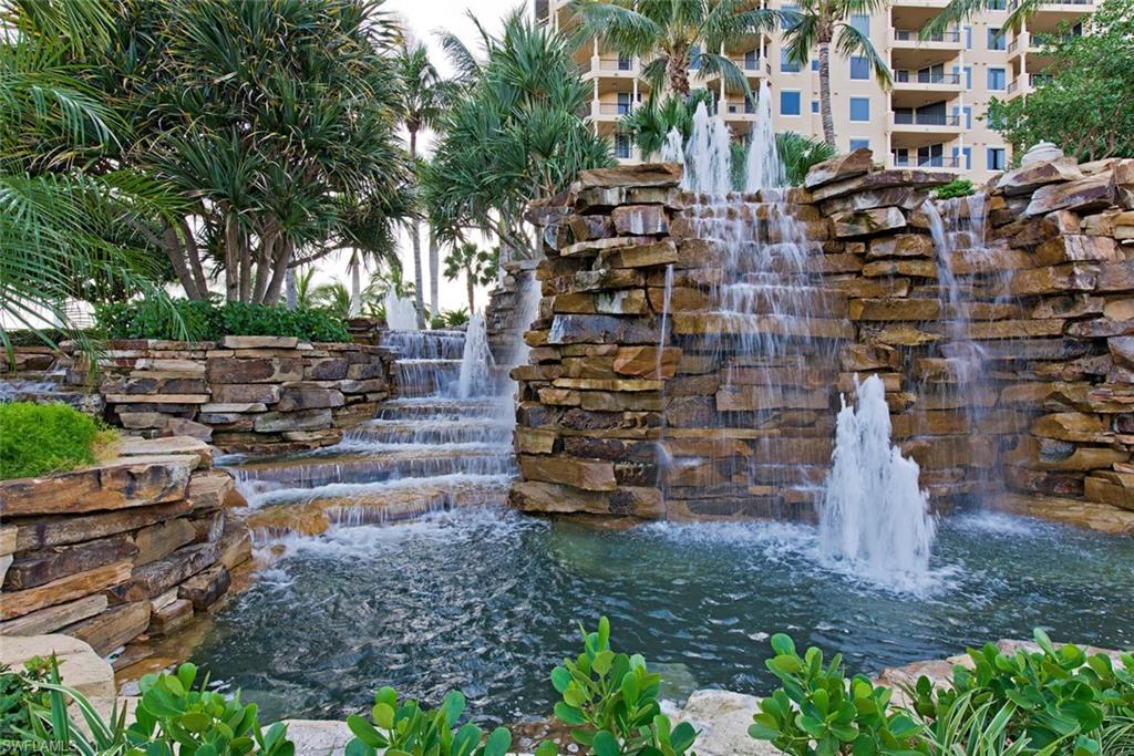 LA SCALA AT THE COLONY - Residential