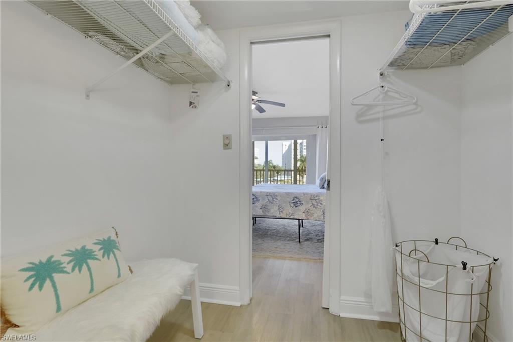 VANDERBILT TOWERS - Residential