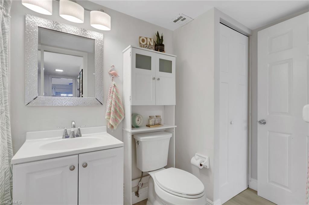 VANDERBILT TOWERS - Residential