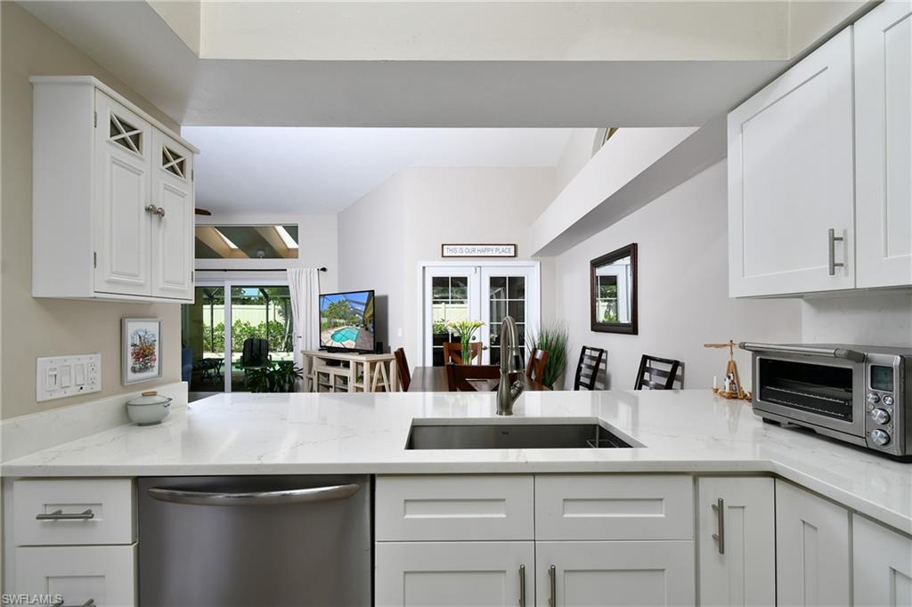 KELLY GREENS - Residential