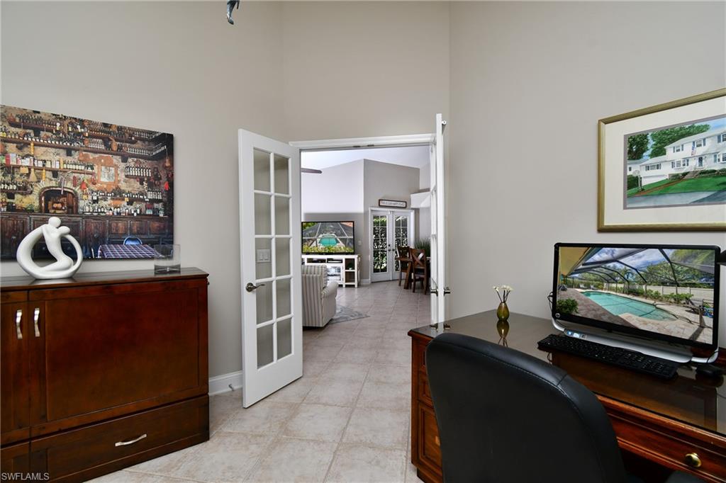 KELLY GREENS - Residential