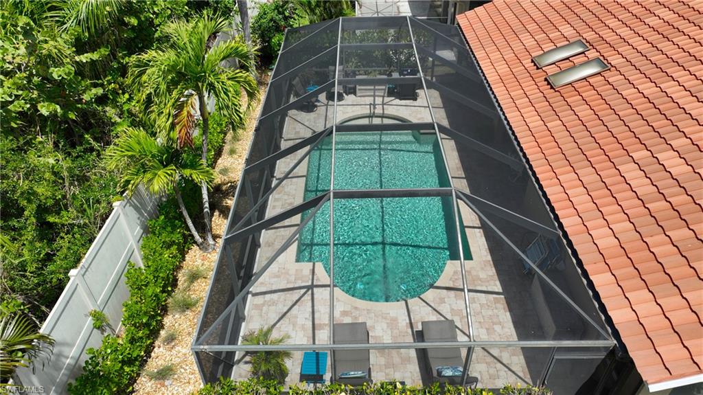 KELLY GREENS - Residential