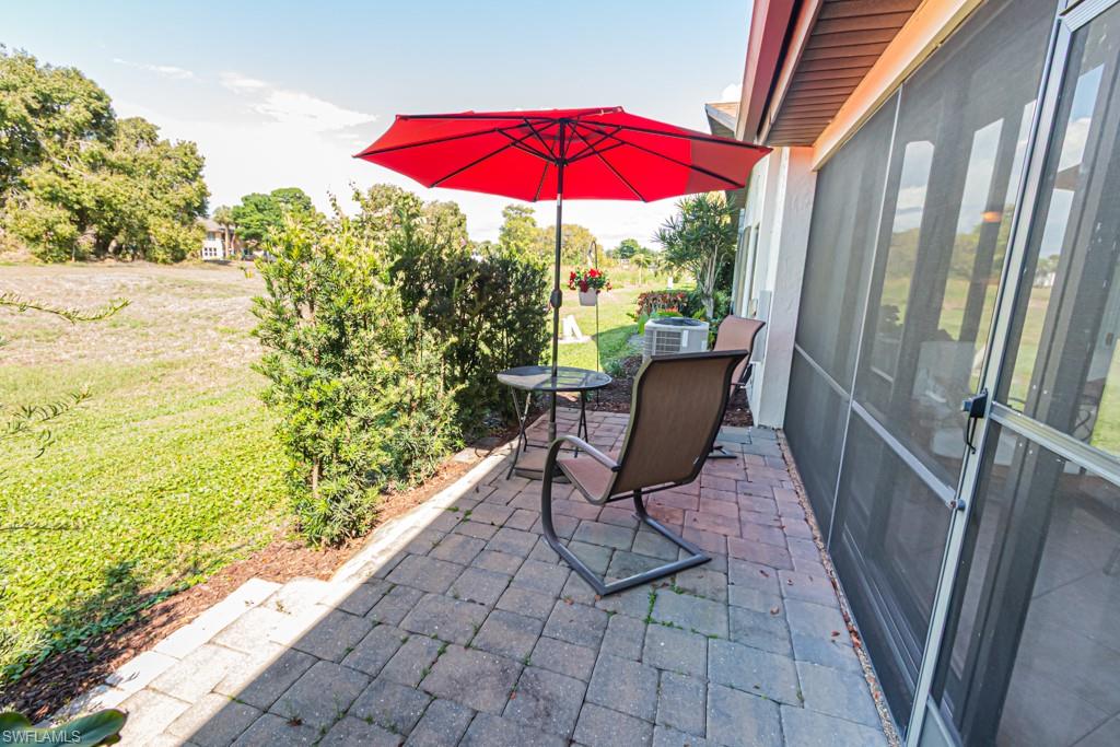 LAKEWOOD VILLAS - Residential