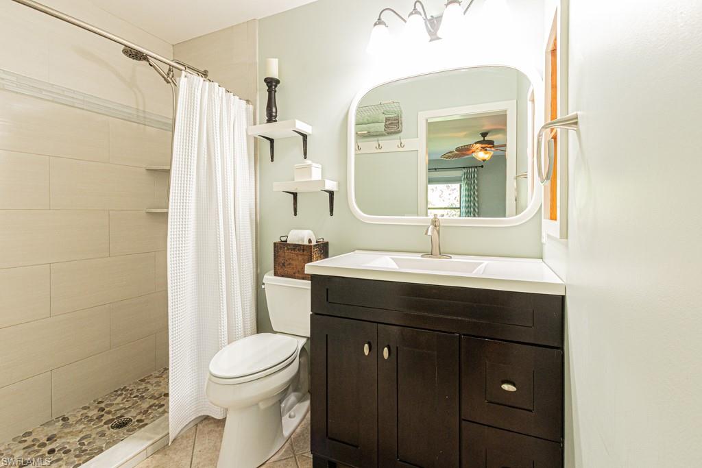 LAKEWOOD VILLAS - Residential