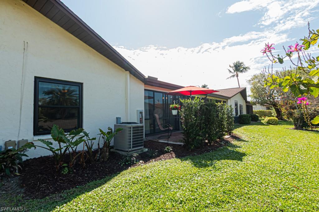 LAKEWOOD VILLAS - Residential