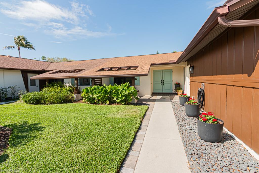 LAKEWOOD VILLAS - Residential