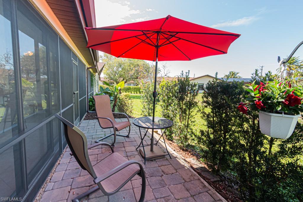 LAKEWOOD VILLAS - Residential